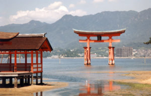 Chugoku https://upload.wikimedia.org/wikipedia/commons/d/d4/Miyajima_Itsukushima_Shrine_Portal.jpg